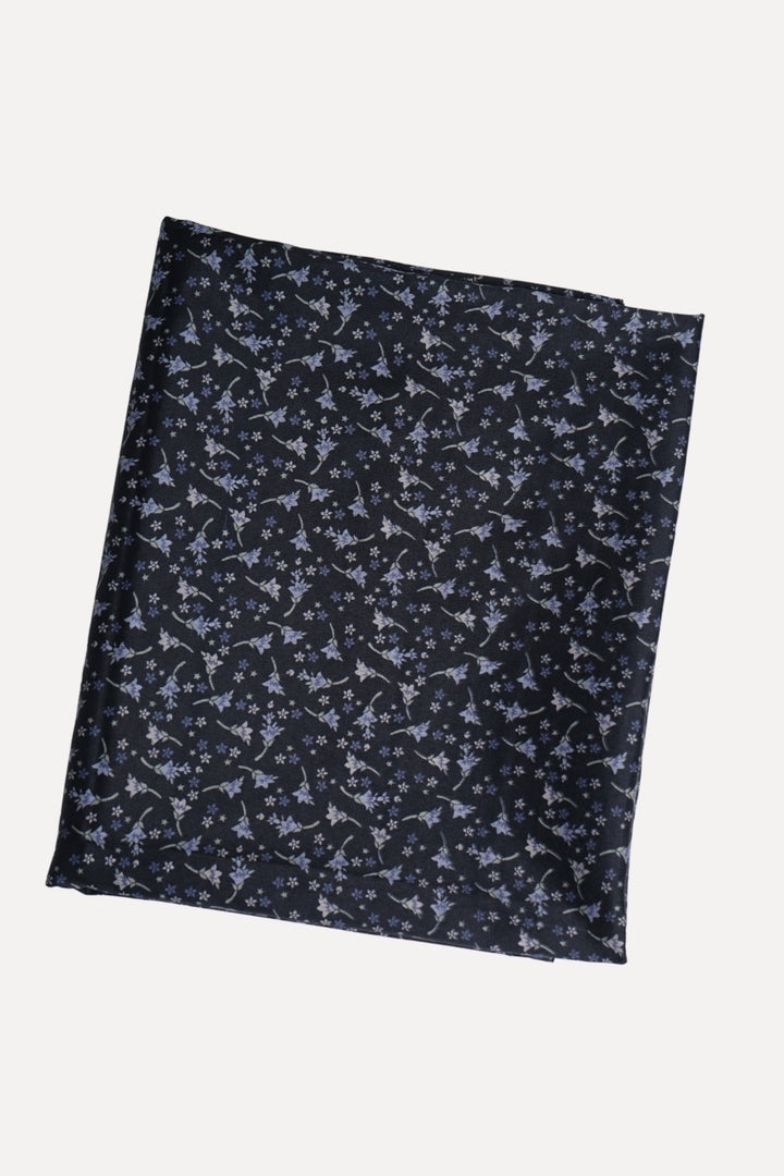 Namaz Chaddar - Lily Black ( Rectangle )