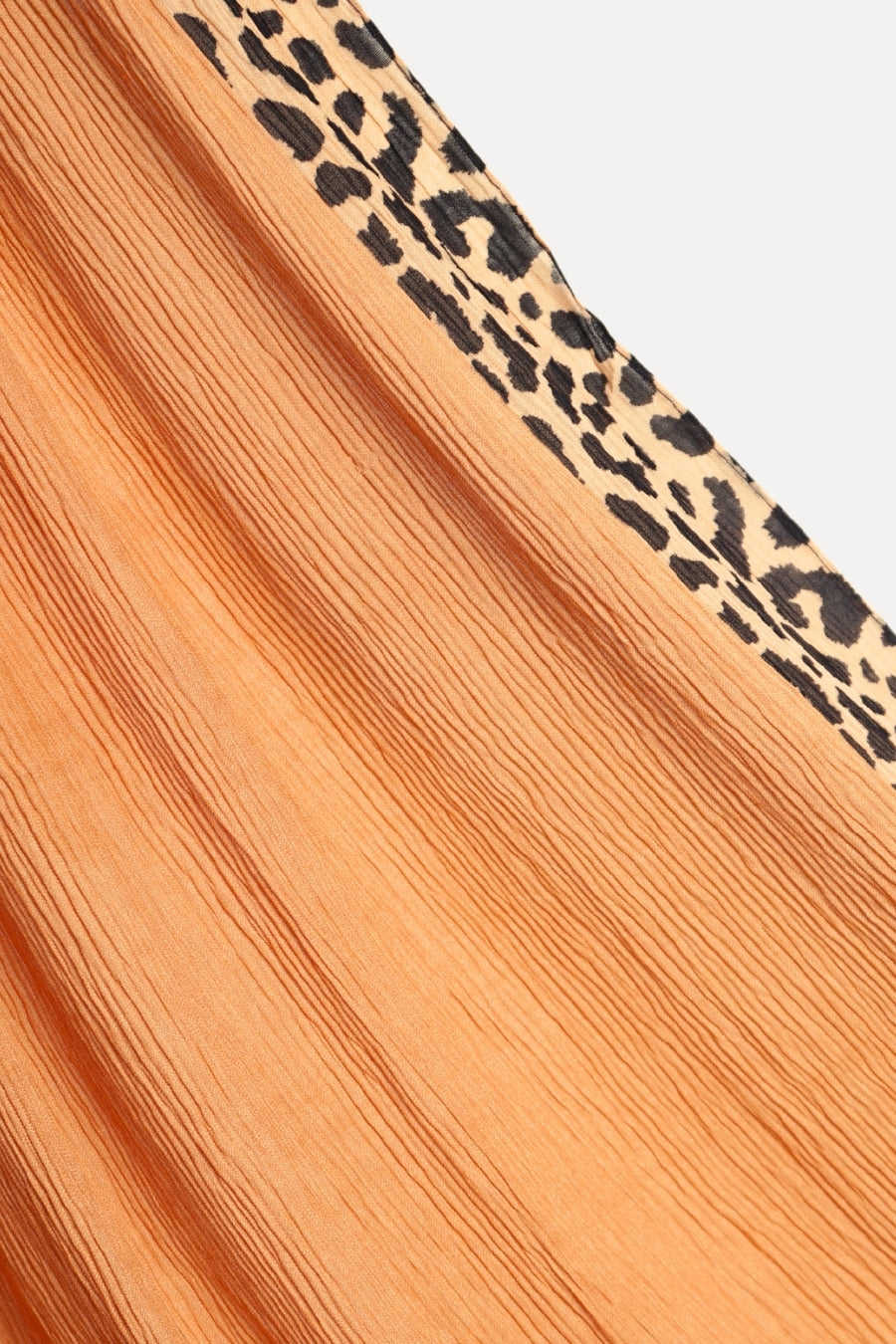 Pleated Crinkle Hijab - Camel