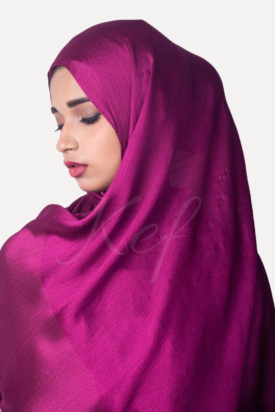 Crinkle Chiffon Hijab - Magenta (Shimmer)