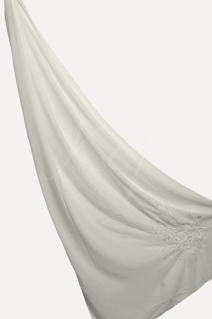 Embroidery Georgette - White