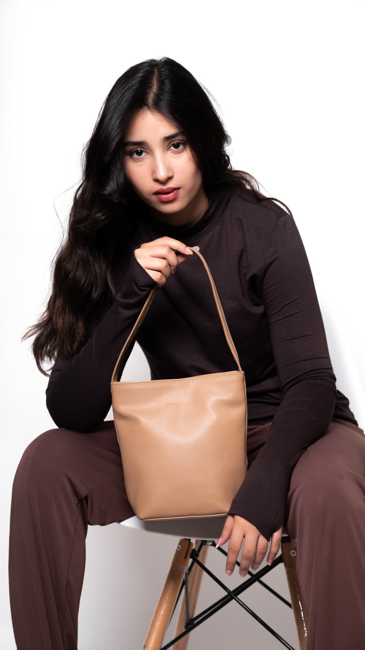 Nude Bucket Bag