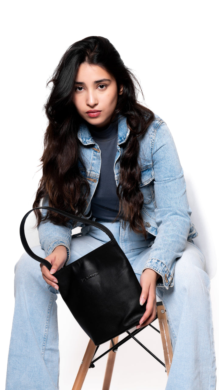 Black Bucket Bag