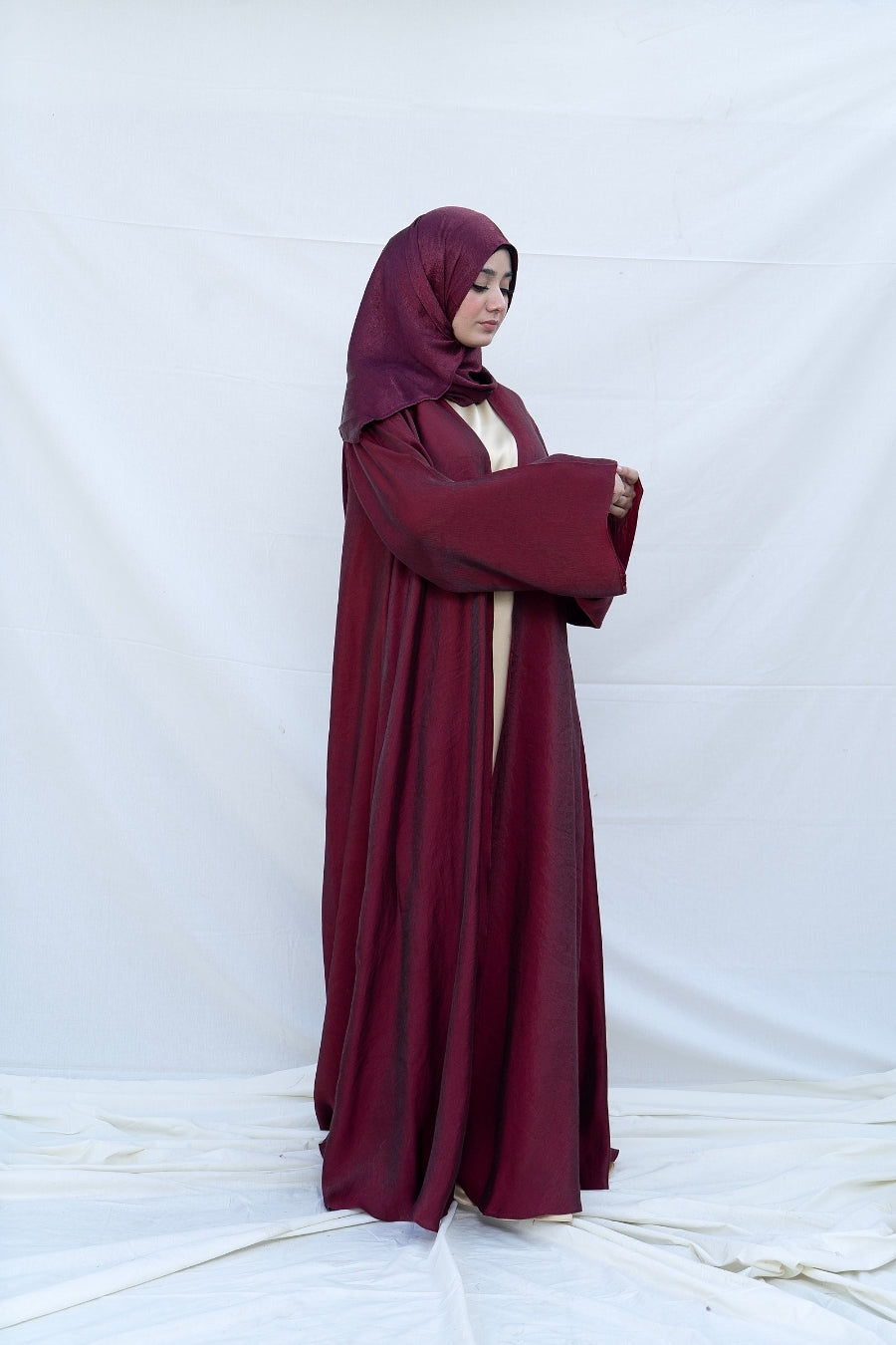 Garnet Flow Crepe Abaya