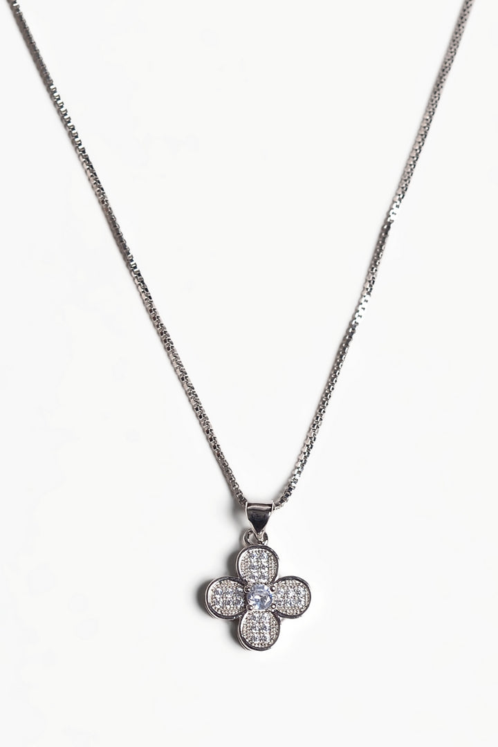 Necklace - Diamond Flower