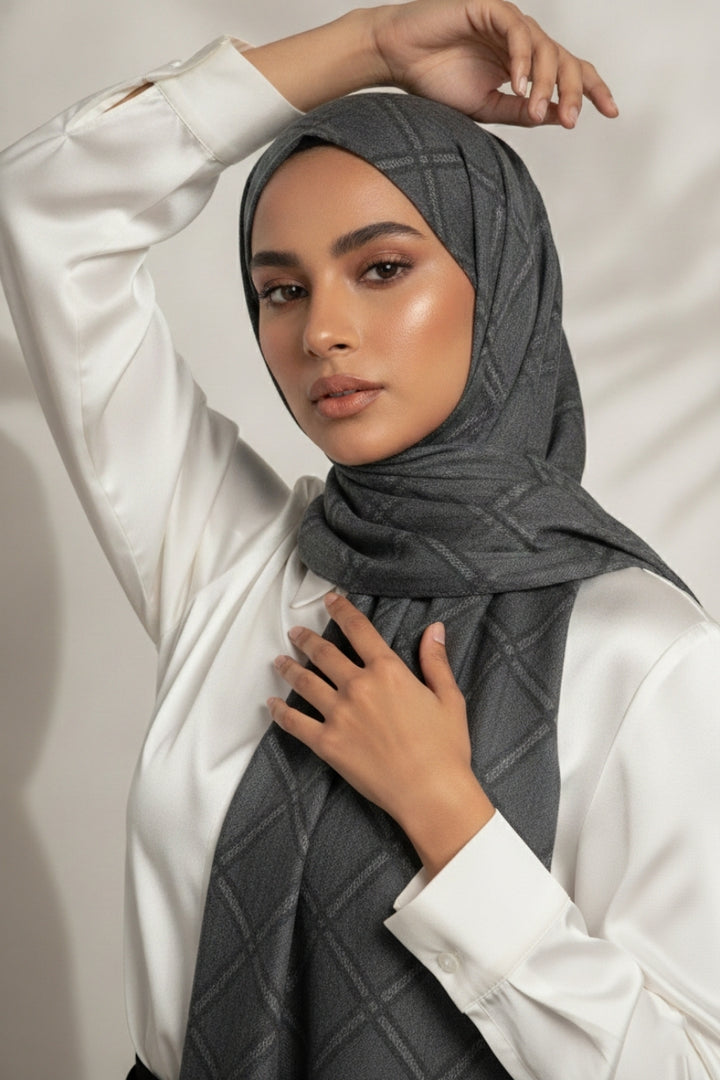 Grid Patterned Cashmere - Black