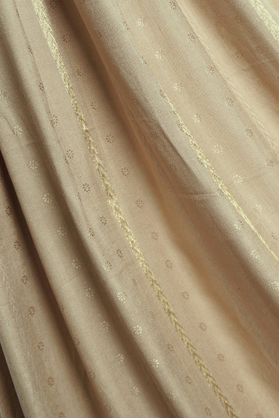 Golden Petal Lawn - Beige