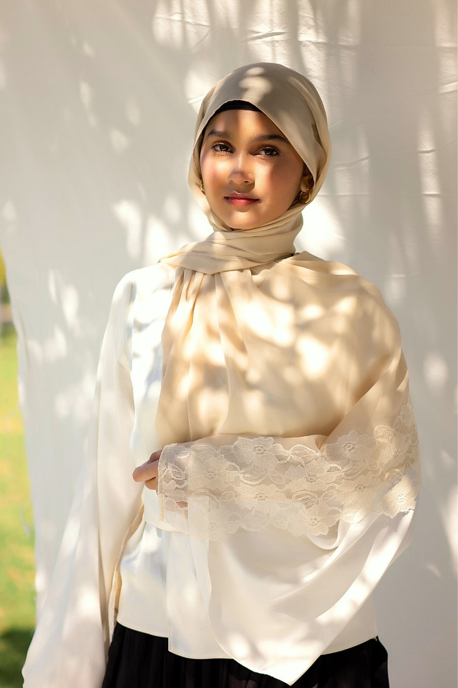 Chantilly Chiffon Hijab - Beige