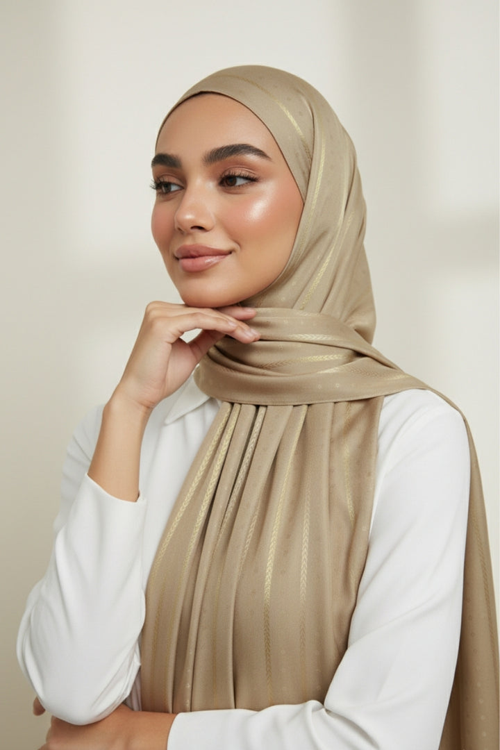 Golden Petal Lawn - Beige