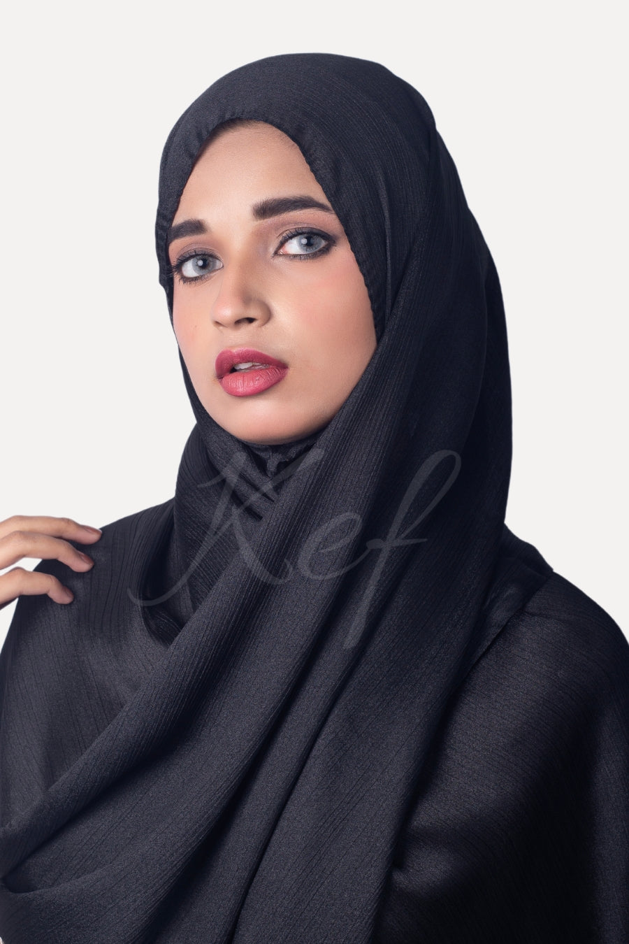Crinkle Chiffon Hijab - Black (Shimmer)