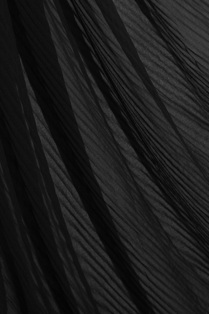 Crinkle Georgette Hijab - Black