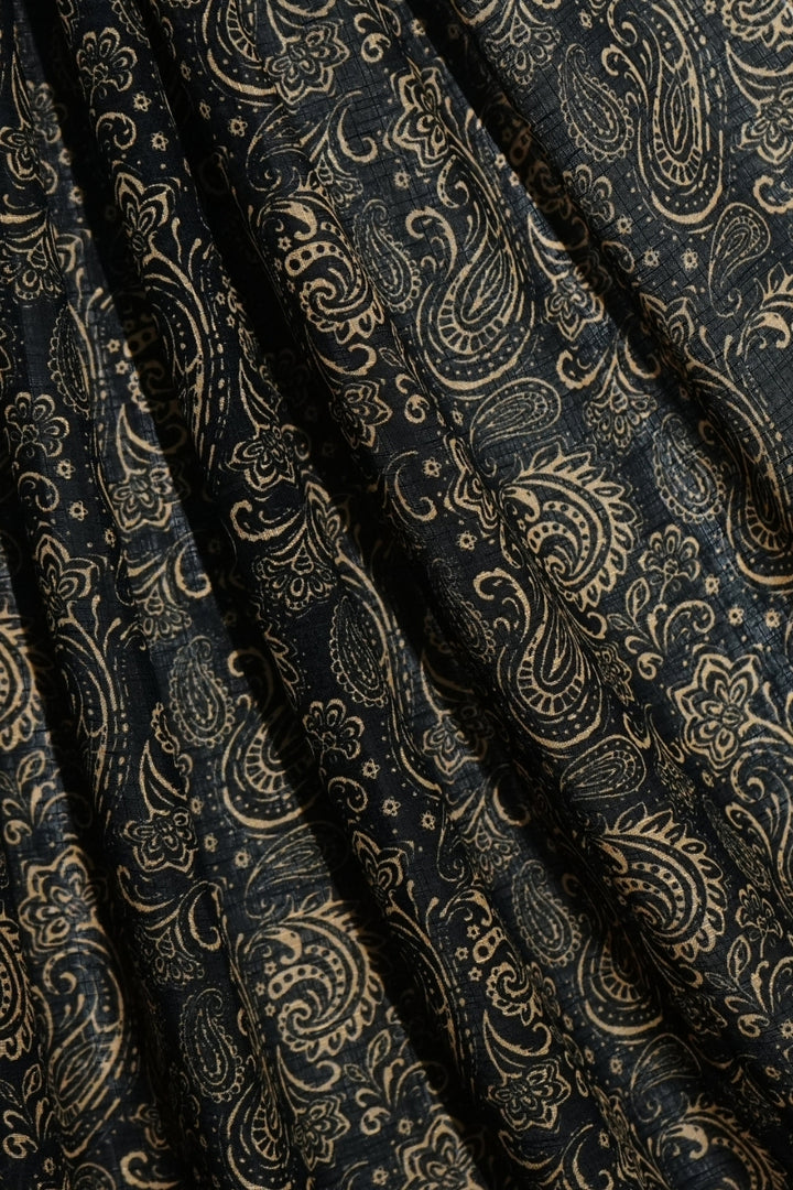 Amber Dusk Lawn - Black