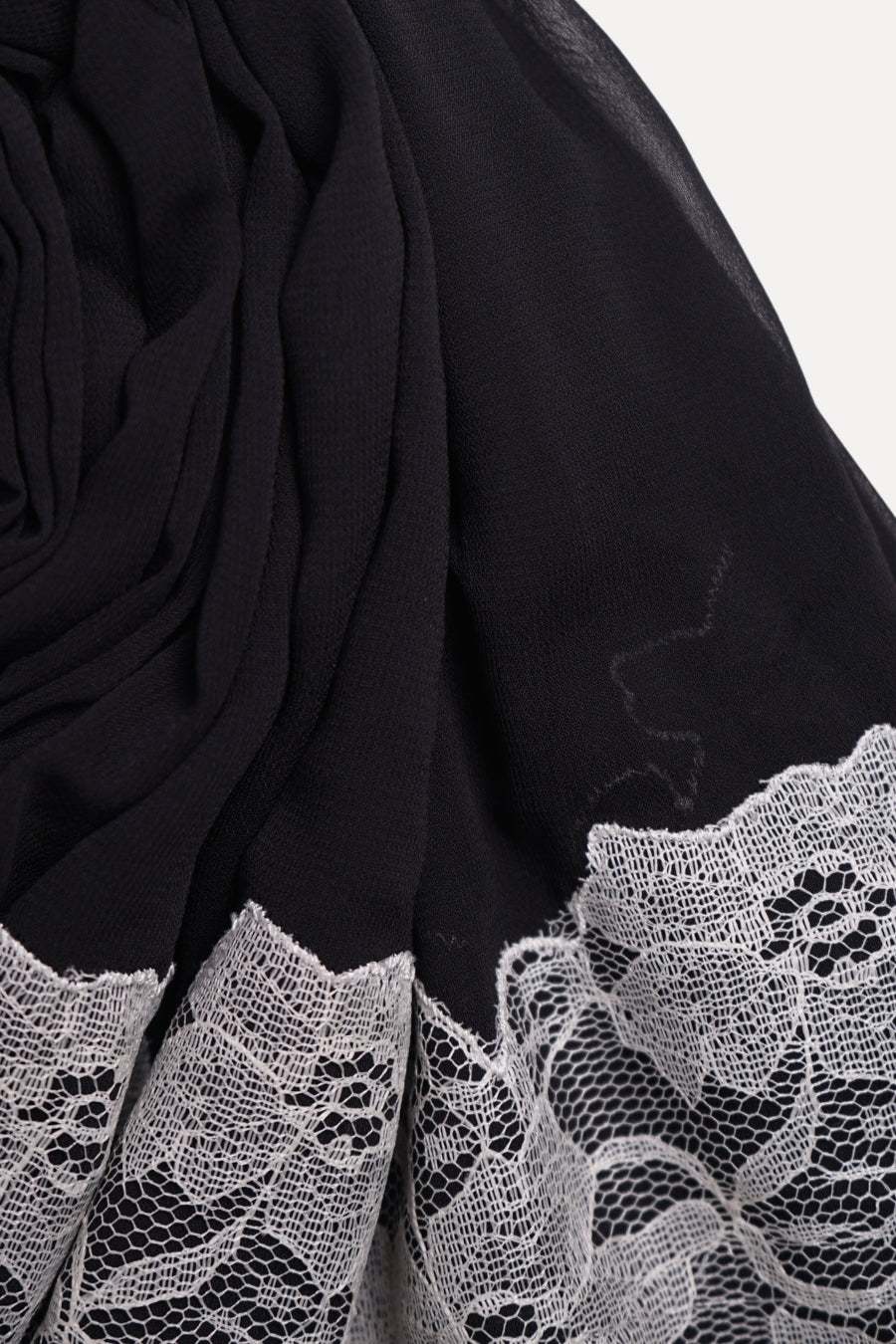 Chantilly Chiffon Hijab - Black