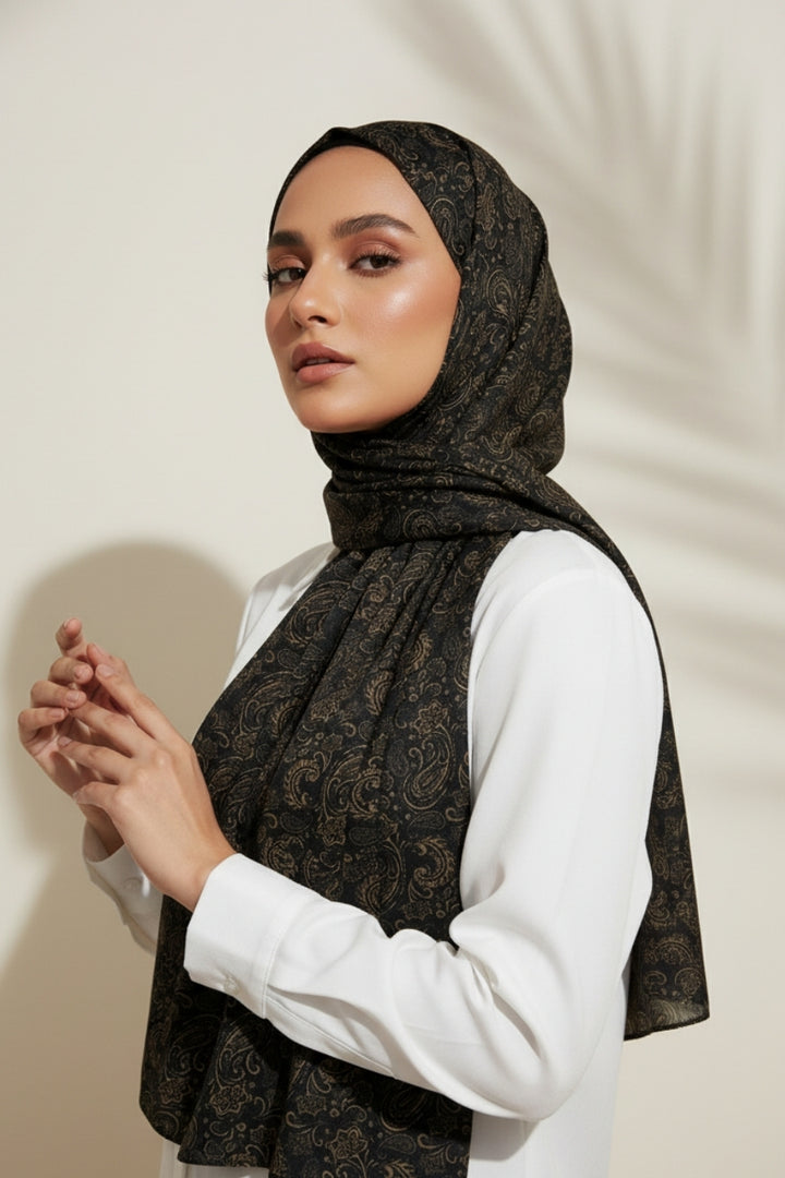 Amber Dusk Lawn - Black