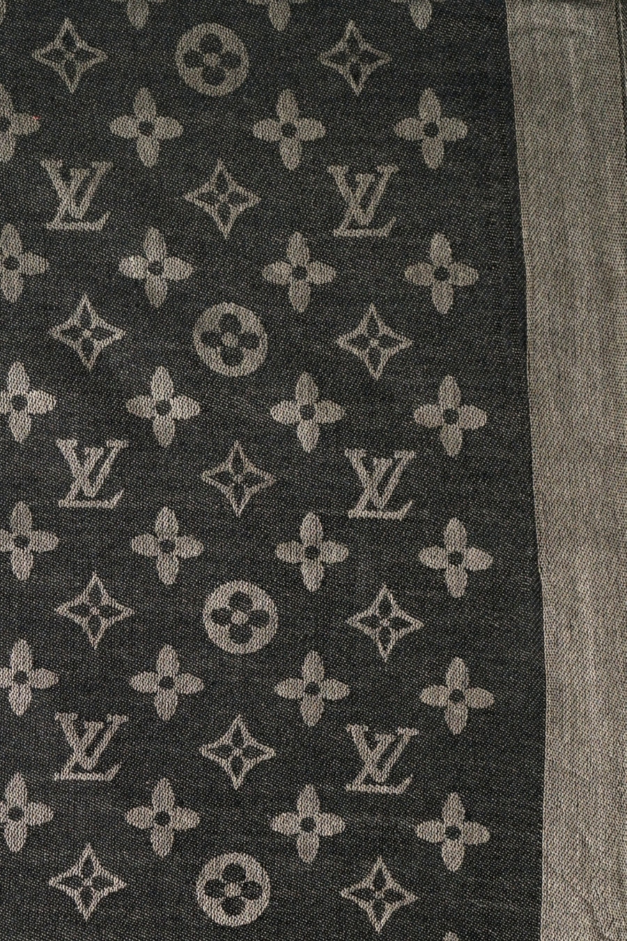 LV Cashmere Hijab -  Classic Black