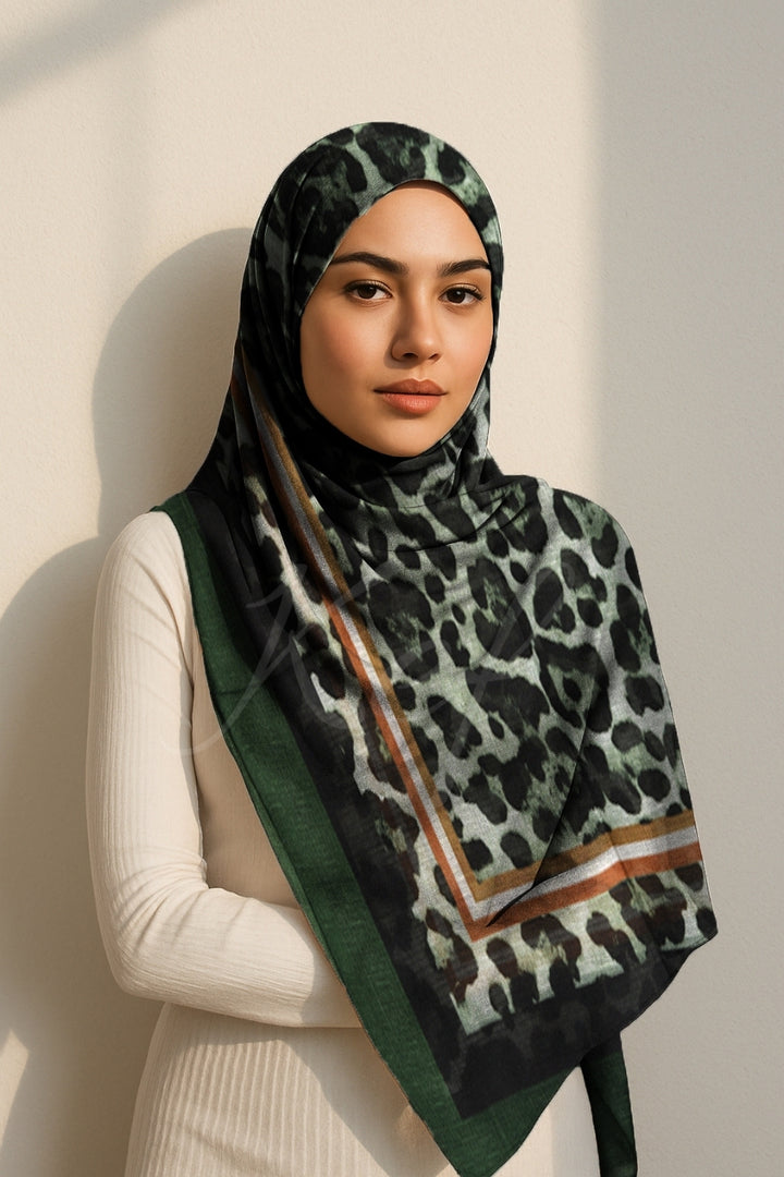 Urban Printed Lawn - Dark Green