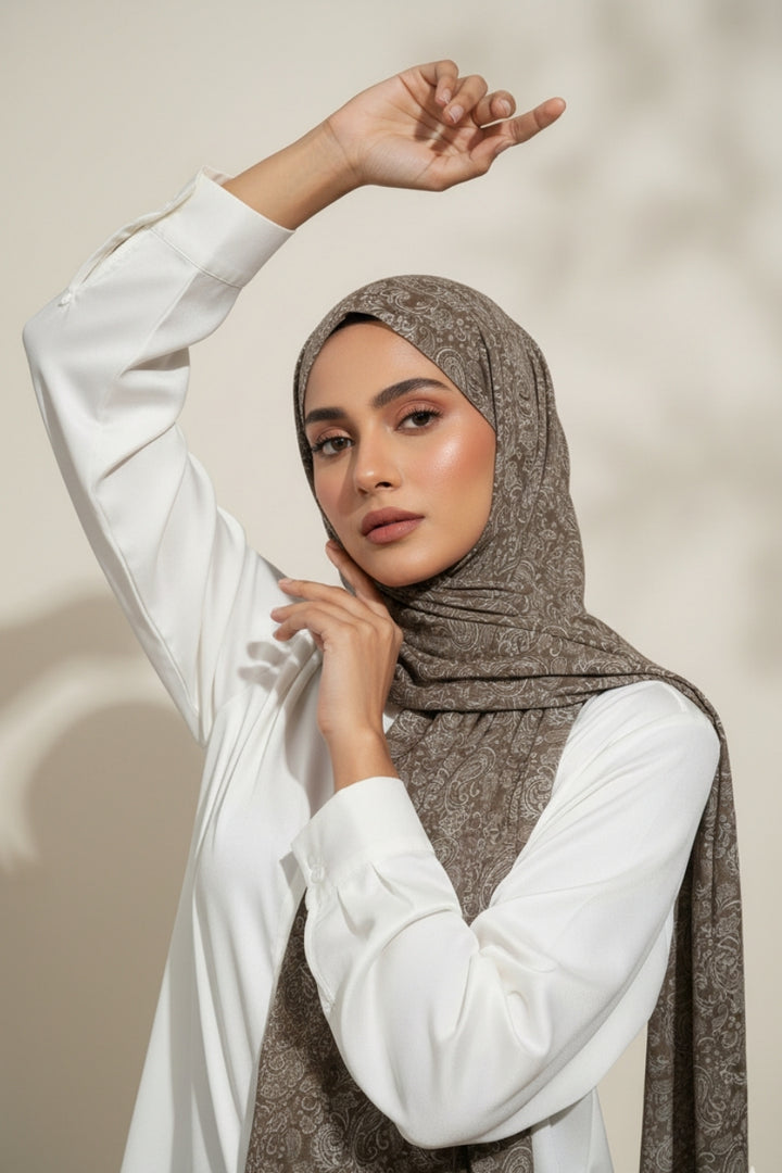 Amber Dusk Lawn - Dark Taupe