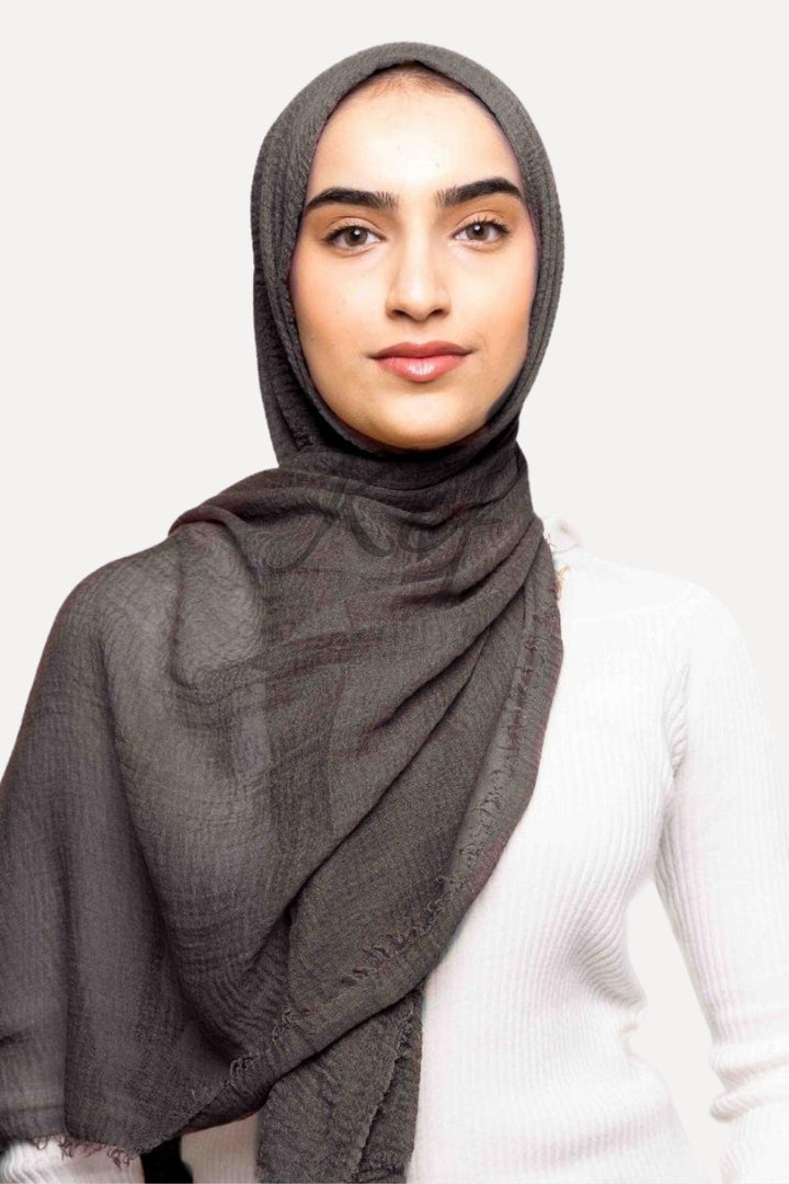 Crimps Hijab - Dark Taupe