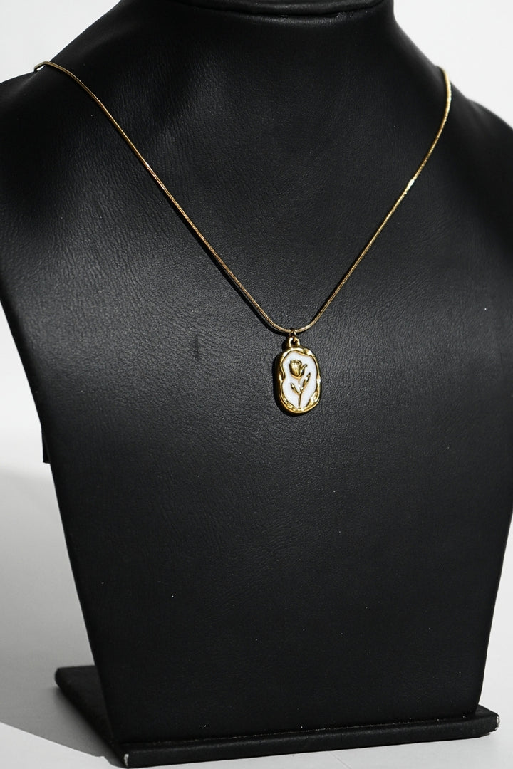 Necklace - Fleur Rose