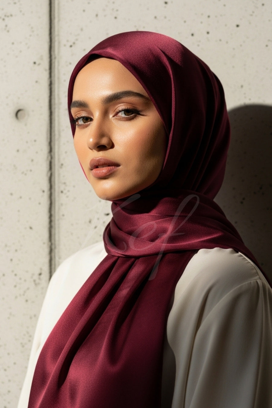 Plain Silk Hijab - Maroon