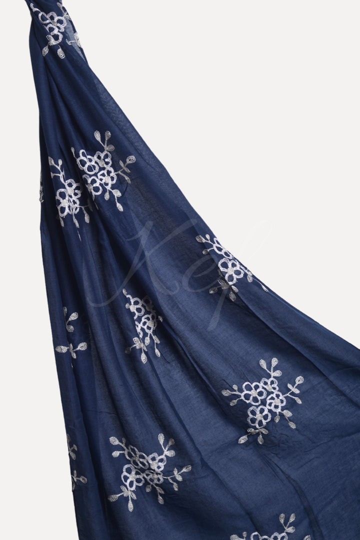 Alyssum Embroidery Lawn Hijab - Navy blue