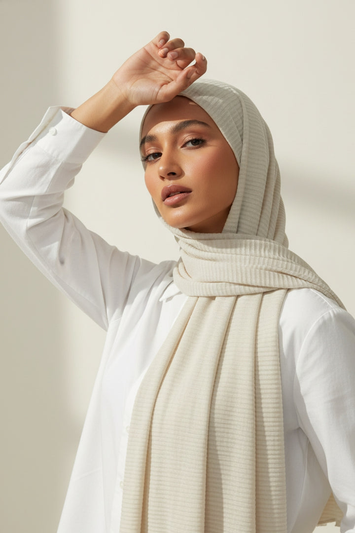 Crinkle Lawn Hijab - Platinum