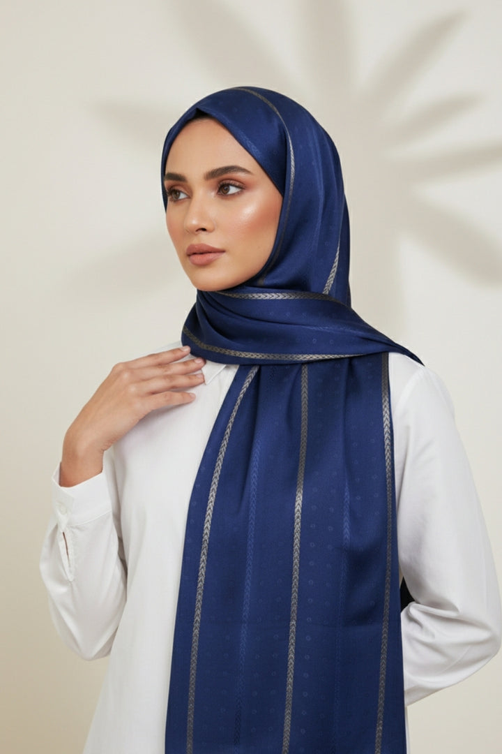 Golden Petal Lawn - Royal Blue