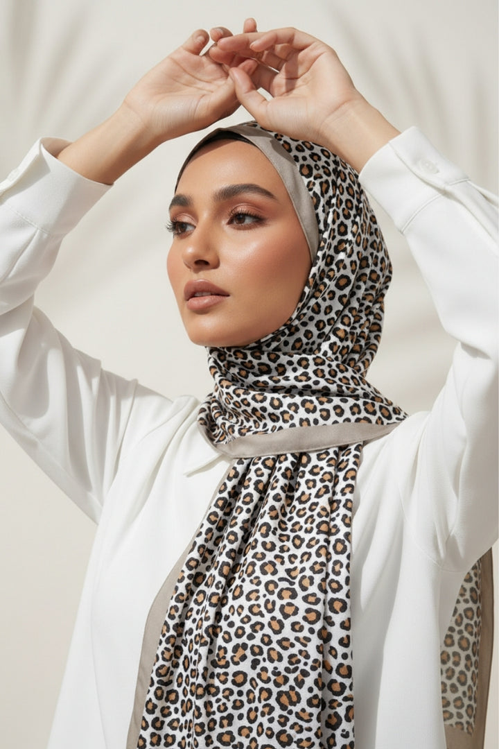 Printed Lawn Leopard - Saddle