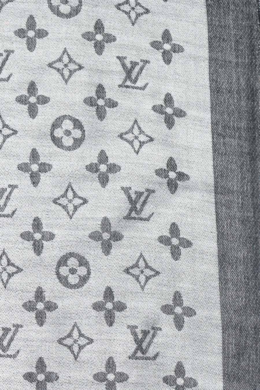 LV Cashmere Hijab -  Smoky Silver