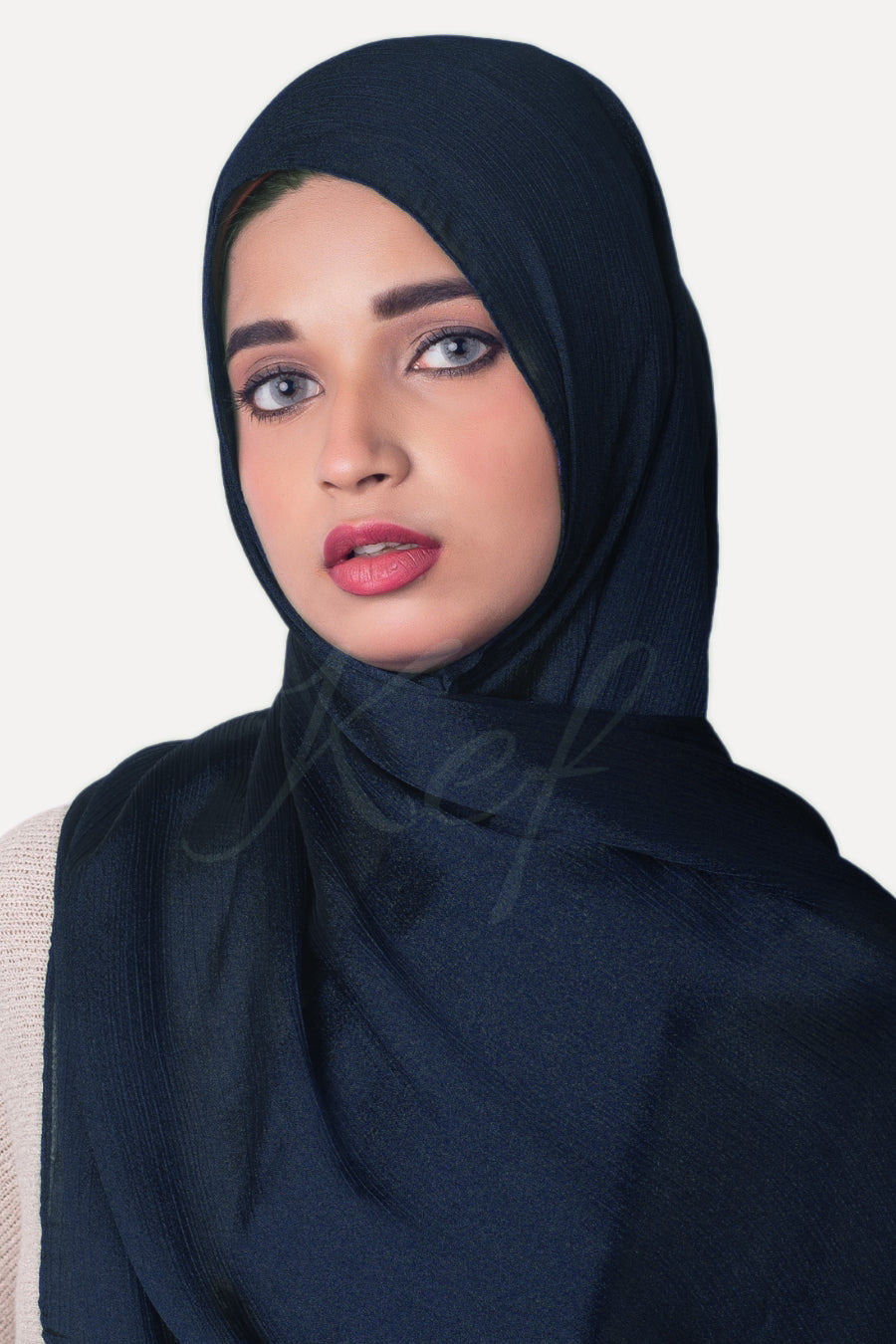 Crinkle Chiffon Hijab - Navy Blue (Shimmer)